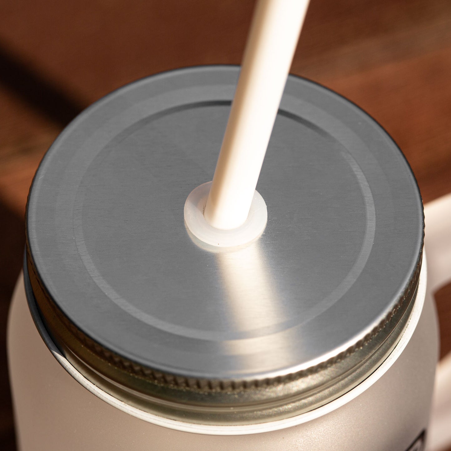 Henkelglas mit Deckel, Satin